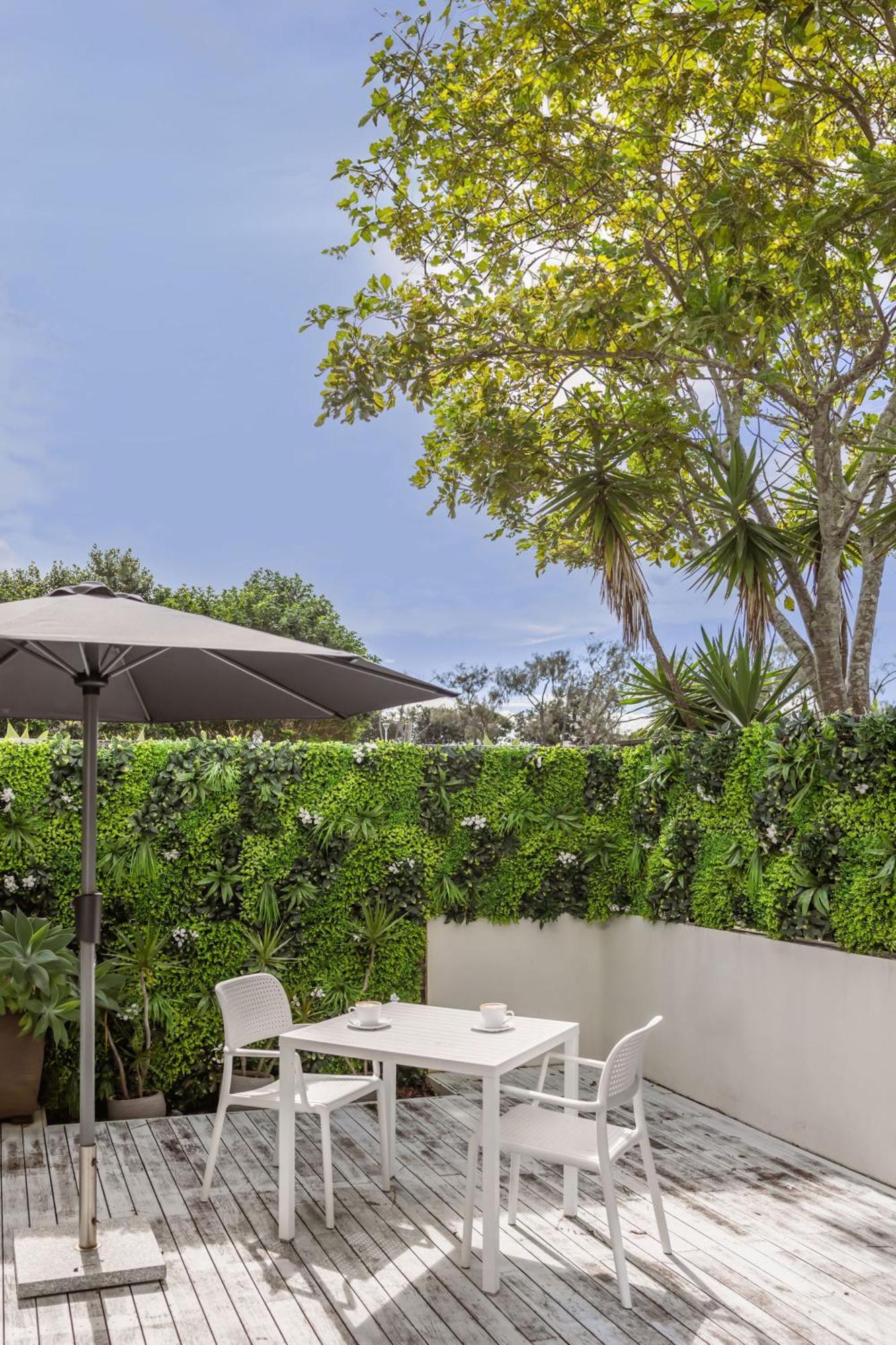 Hotel Waves Byron Bay Exterior foto