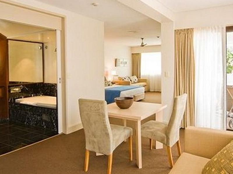 Hotel Waves Byron Bay Exterior foto