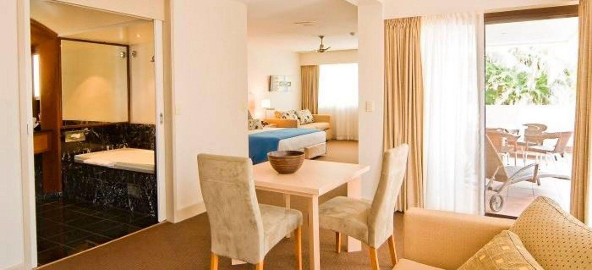 Hotel Waves Byron Bay Exterior foto